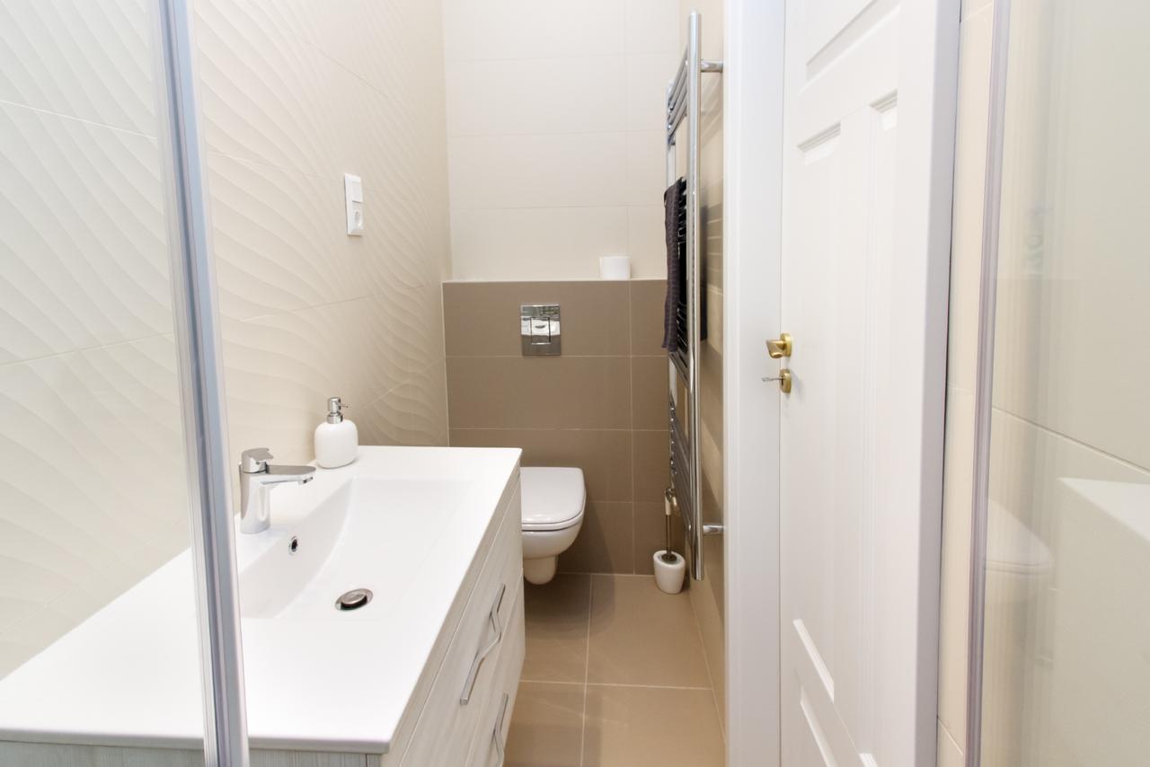 Jenny Luxury Two Bedrooms Apartment. بودابست المظهر الخارجي الصورة