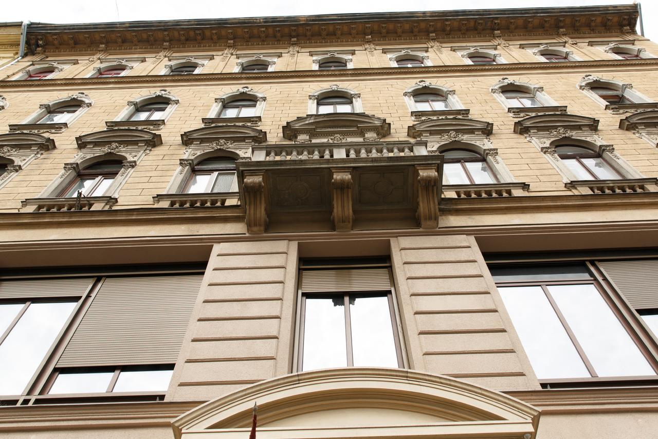 Jenny Luxury Two Bedrooms Apartment. بودابست المظهر الخارجي الصورة
