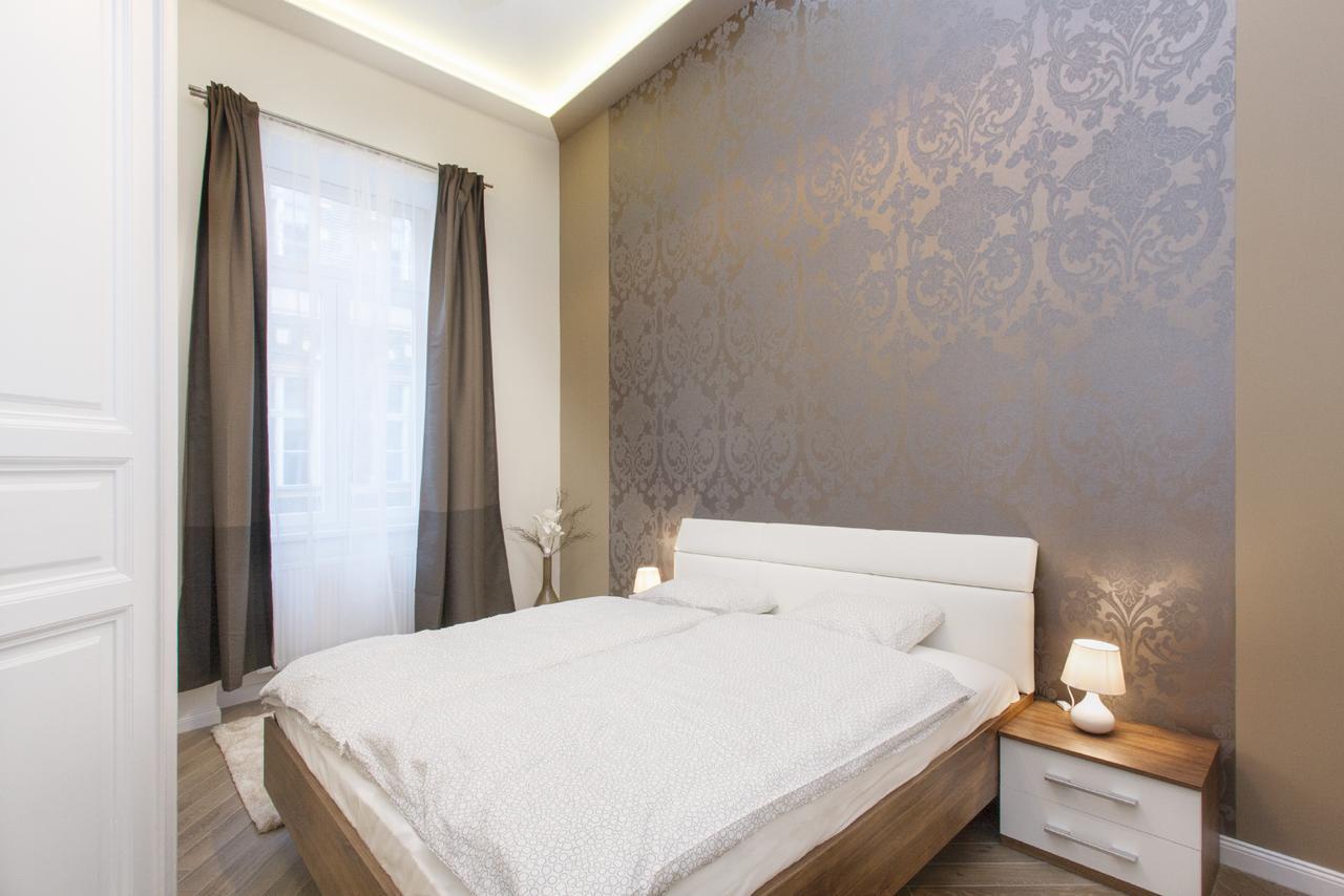Jenny Luxury Two Bedrooms Apartment. بودابست المظهر الخارجي الصورة